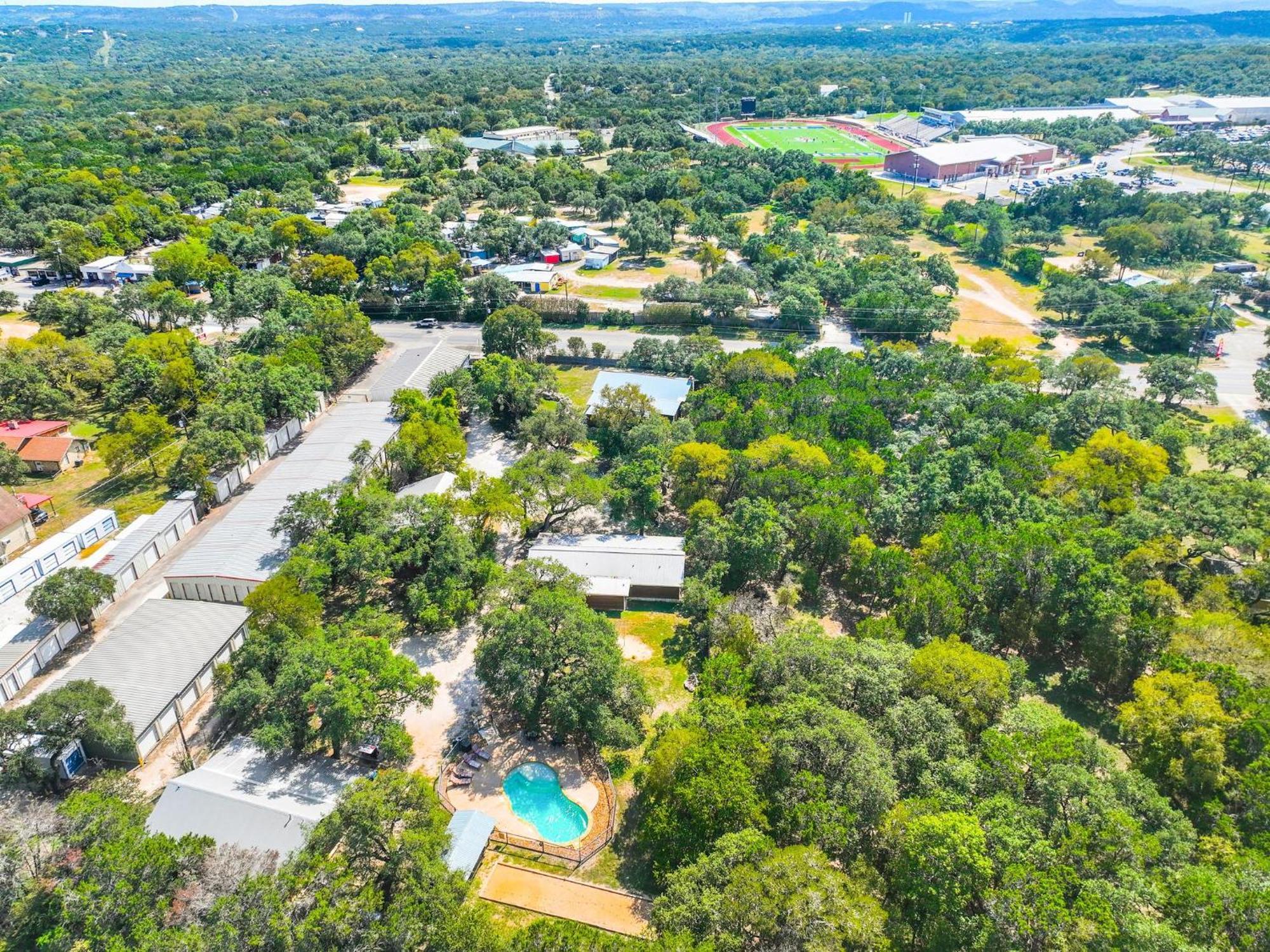 Wimberley Log Cabins Resort And Suites- The Oak Lodge Kültér fotó